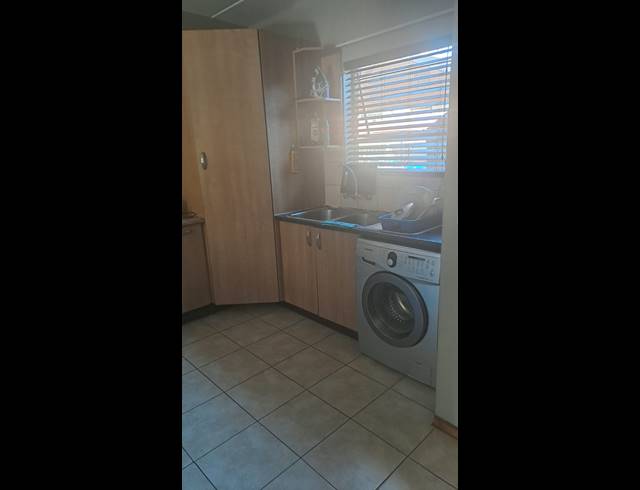 2 BEDROOM APARTMENT BLOCK TO LET IN DALPARK